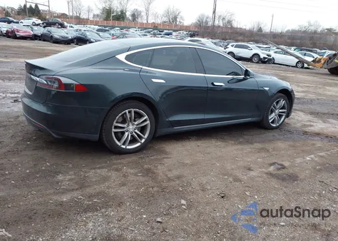 2012 Tesla Model S Signature из США, поврежденный, VIN 5YJSA1CN3CFP03052